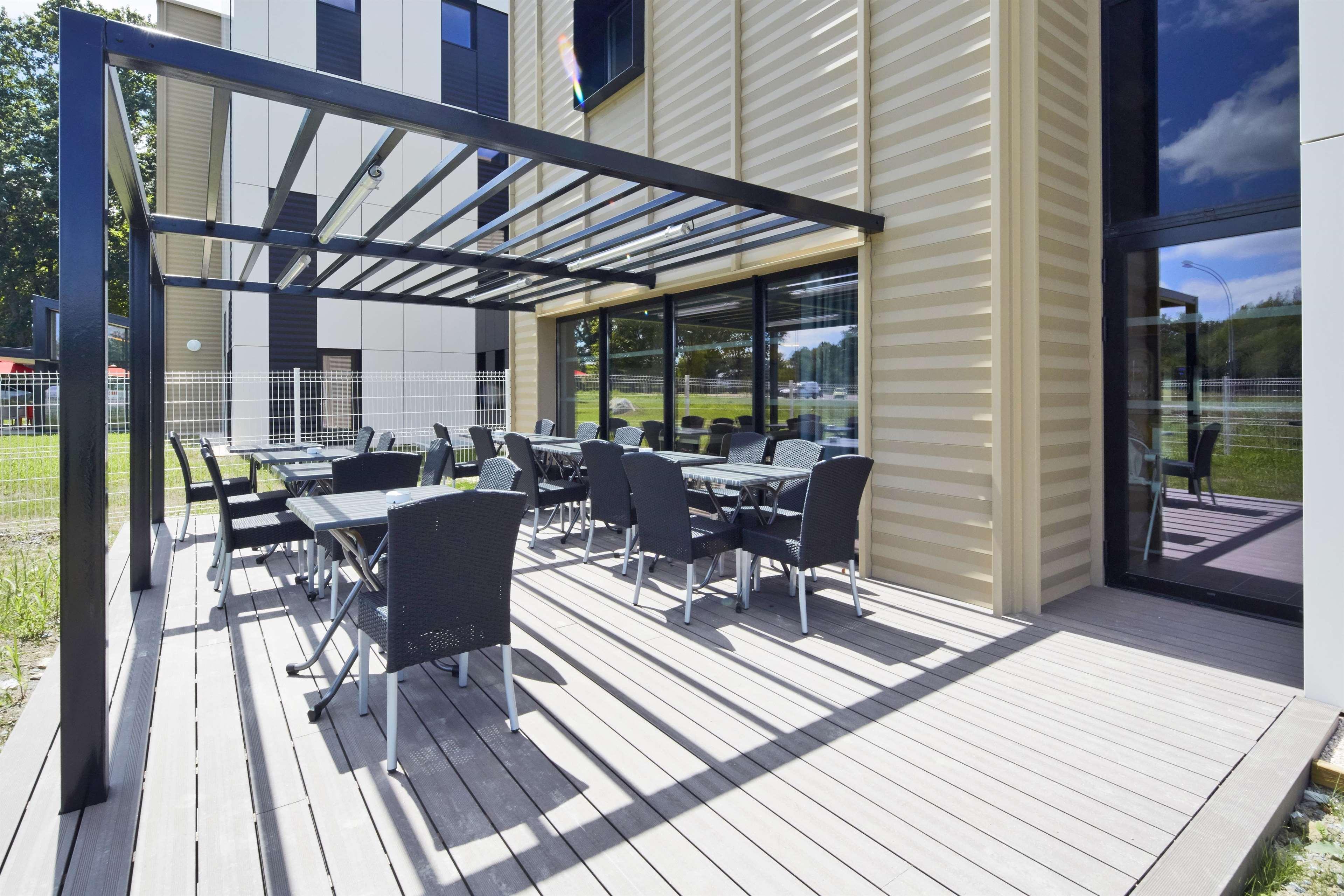 Kyriad Prestige Pau - Palais Des Sports Екстер'єр фото